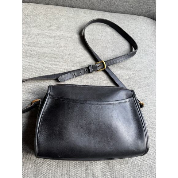 Coach Handbags - Vintage Coach Taylor 9944 Black Crossbody Bag